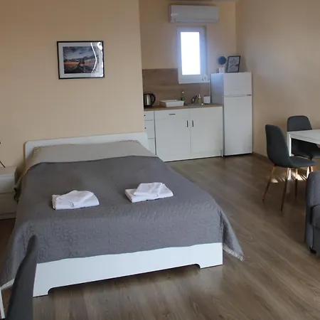 Къща За Гости Крапец קראפץ