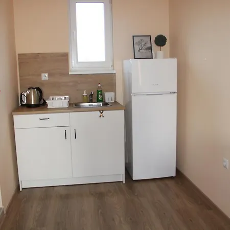 Къща За Гости Крапец 4*