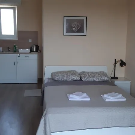 Къща За Гости Крапец קראפץ