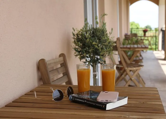 Къща за гости Крапец Къща за гости Крапец