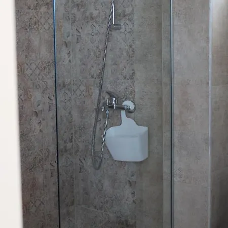Къща за гости Крапец Къща за гости 4*
