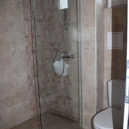 Къща за гости Крапец 4*