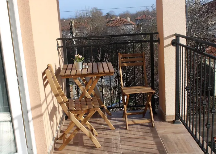 Къща За Гости Крапец Gæstehus