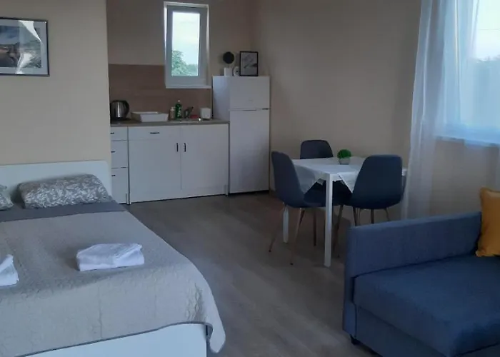 Къща За Гости Крапец Gæstehus 4*